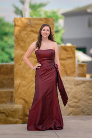 Mori Lee by Madeline Gardner Maroon Formal Satin Dress & Wrap Size 7/8